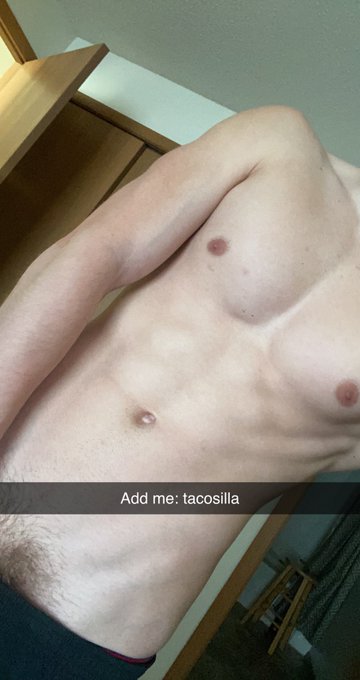 Add me on Snap 👻➡️ tacosilla https://t.co/rOqCJTy3tE
