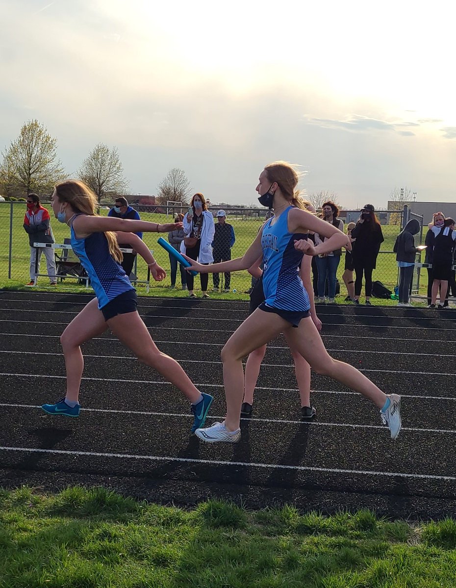 We had a beautiful day for Track and Field at CT on Thursday! <a href="/PRT_Huskies/">Prairie Trail</a>
