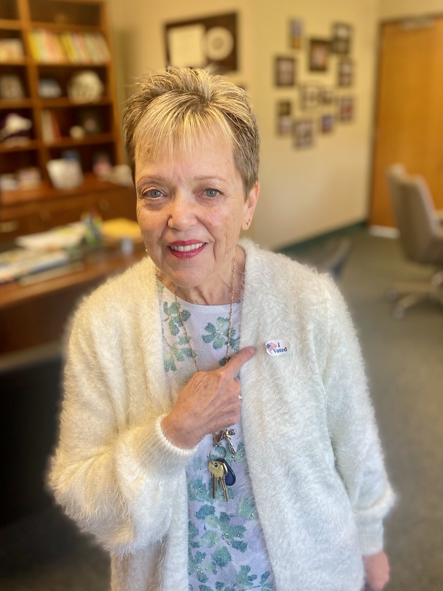 HISDHornets's tweet photo. Huntsville ISD Votes!! 
First day of Early Voting for our Bond Election &amp; we see Huntsville ISD faculty &amp; staff getting out there and letting their voice be heard!!
Get all the info you need @ https://t.co/9C0o4O3v4H 
#HuntsvilleISDVotes 
#BuildingChampions  
#HornetProud https://t.co/a62iPIRx59
