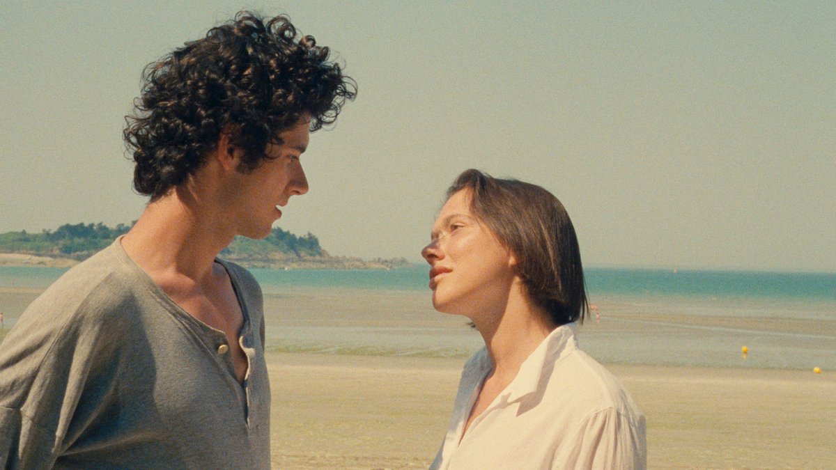 theCinematheque's tweet photo. Is it summer already?! It certainly is in Rohmer's sun-kissed film, A SUMMER'S TALE (CONTE D'ÉTÉ), streaming as part of the French auteur's seasonal quartet ☀️https://t.co/nrffjucLw7 #yvrfilm #ericrohmer #talesofthefourseasons #asummerstale @janusfilms https://t.co/nmcFWFo4xe