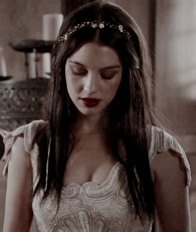 ㅤㅤㅤㅤ▒▎𝐒𝐄 𝐁𝐔𝐒𝐂𝐀｡

❀━otp mxf; realista.
❀━ Cura x (Prostituta)
❀━Romance prohibido (Edad Media).

ㅤㅤRead: tl.gd/n_1srlqgr