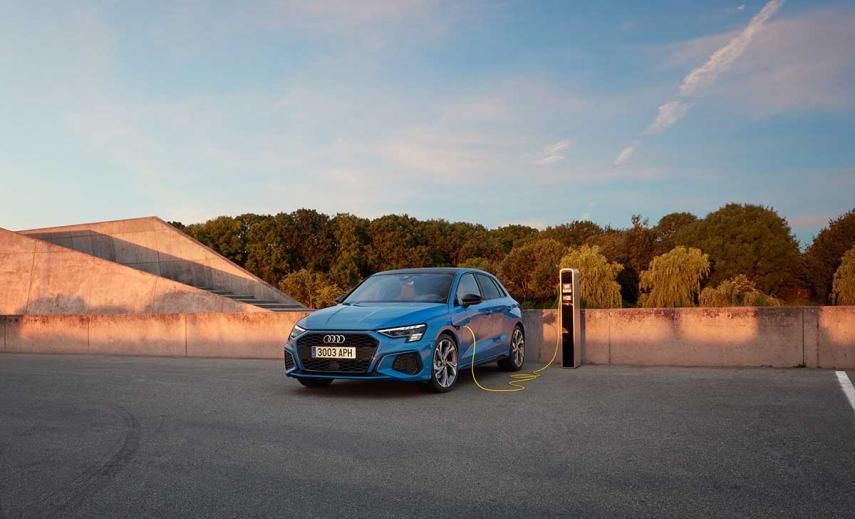 motorpuntoes's tweet photo. #OfrecidoporAudi | Audi TFSIe, cinco letras para no decir 'no' a nada

¿Quieres saber por qué? ➡ https://t.co/kV4Ex1vBzs

#Audi #ECO #PHEV #cocheshibridos #auditfsi #tfsiE @audispain https://t.co/zWHwMPVMjF