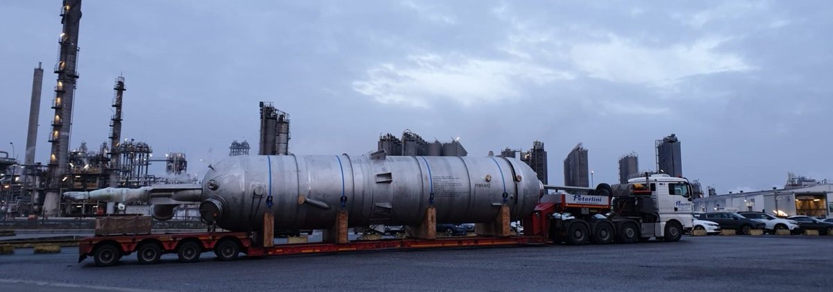 FreightRachel's tweet photo. Livo Logistics with Transportation of Reactor from Italy to Belgium
https://t.co/BZlaiQtyCm
@LivoLogistics @PetrNaceradsky
#projectcargonetwork #PCN #projectcargo #heavylift #cargo #freight #logistics #transport #transportation #Italy #Belgium #OOG #overdimensional #trucking https://t.co/Dg2Y0htd3W