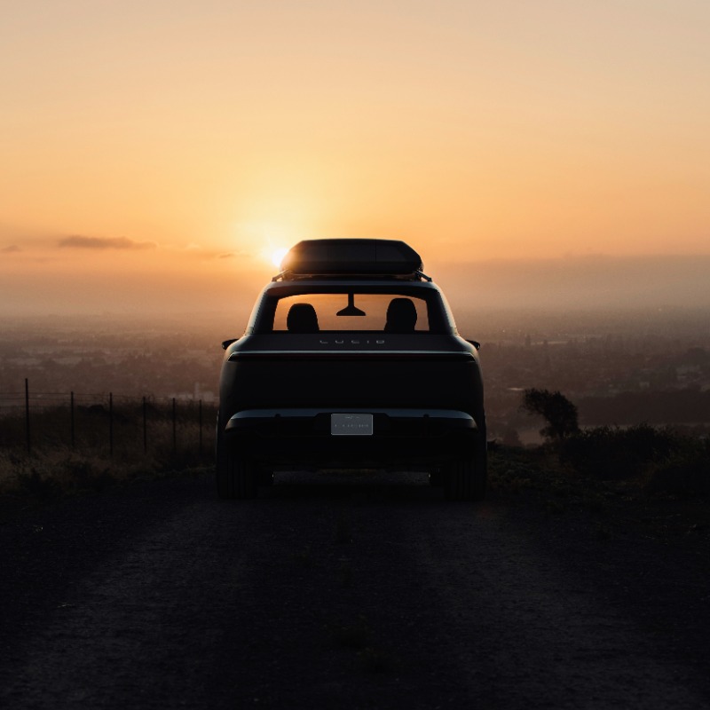 LucidMotors's tweet photo. Sport and utility, reimagined. Arriving in 2023, Project Gravity resets the benchmark for luxury SUVs with long-range electric driving and category redefining interior space. #LucidMotors