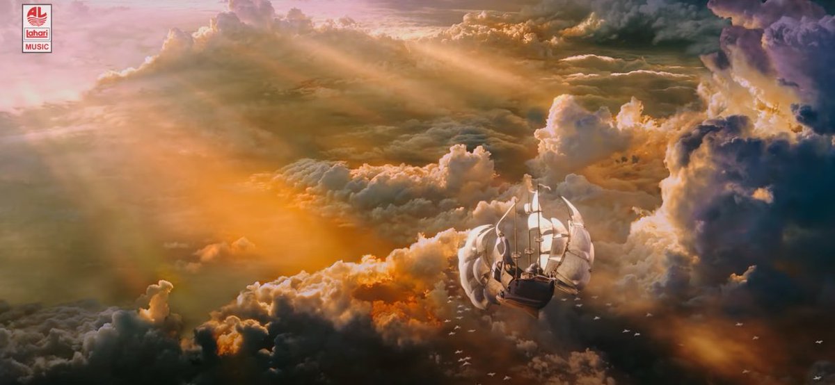 Даже облаком плыть по небу. Корабль в облаках. Корабль в небе. Корабль из облаков. Парусник в облаках.