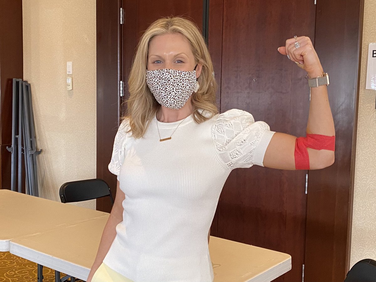 RIBloodCenter's tweet photo. Look who came to #HelpSomeoneElse today. @ShannonHegy’s 1st donation! #brave 💪🩸♥️ If she can do it, you can do it! We’re proud of you! You wear the red bandage of honor well! #ribloodcenter @wpri12 #giveblood https://t.co/I7Wku6N4Ct