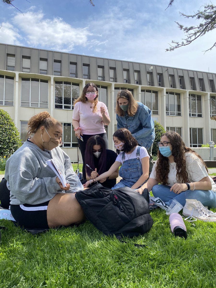 AdelphiU's tweet image. Moments from earlier today. Gotta love #SpringAtAdelphi