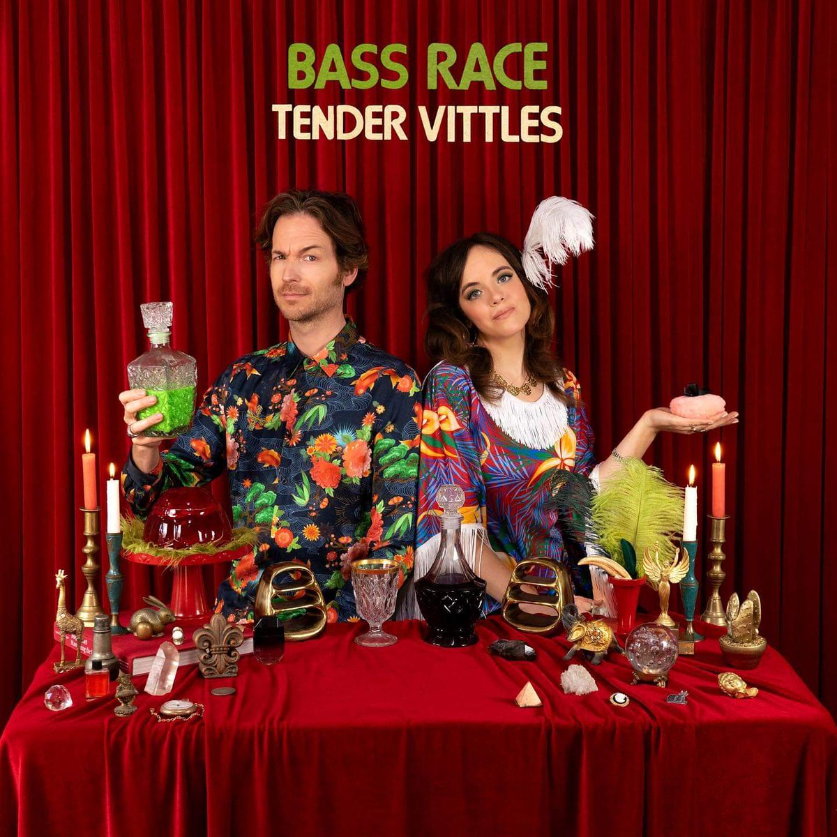 Listen to the single 'Crystal Paradise' and open your doors to new music from <a href="/theraceofbass/">Bass Race</a>
#indiedockmusicblog #singlereview #indiepop #pop #indie #rnb

indiedockmusicblog.co.uk/?p=1533