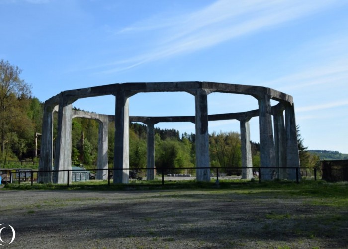 Daniel__Boone's tweet photo. Hitler's Stonehenge (Muchołapka). Located in southern Poland, no one is sure what it's purpose was. It's known to have been part of Project Riese. Theories range being a missile launch site to the base of a water cooling tower to a time-travel machine that Hitler used to escape. https://t.co/O730CRE0IT