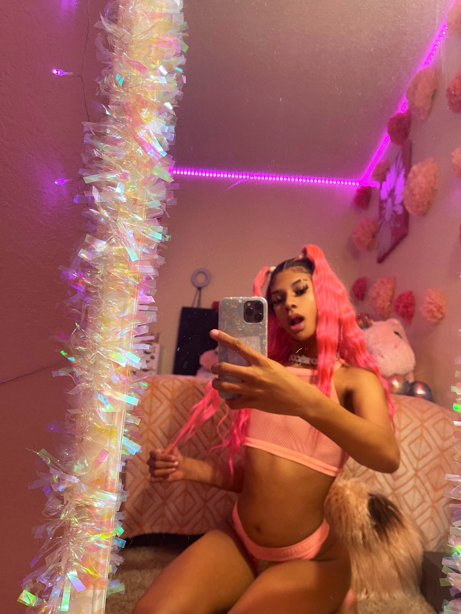 💖𝕭𝖆𝖗𝖇𝖎𝖊 💖 on Twitter: "🍑 https://t.co/mFiLdbxWVG" / Twitter