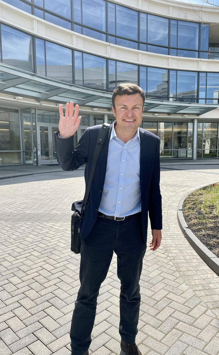 charles_ferte's tweet photo. While I am very excited about the new opportunity (😊 stay tuned ! 😊), I am sad to leave @AstraZeneca today. These (nearly) 4 yrs have been truly amazing ! filled with passion, laughs, dedication. I feel proud to have worked with such incredible colleagues. #ThankYouAZ https://t.co/baHVxqdvib