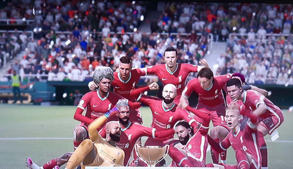 Anno partito male già dalla prima stagione con scelte sbagliate che conseguentemente hanno portato a questa seconda stagione dove si è dovuto ricostruire dalle macerie della prima.
ora finiamo così con la testa al futuro x tornare meglio di prima in fifa 22🔥
#GoBlackSails☠