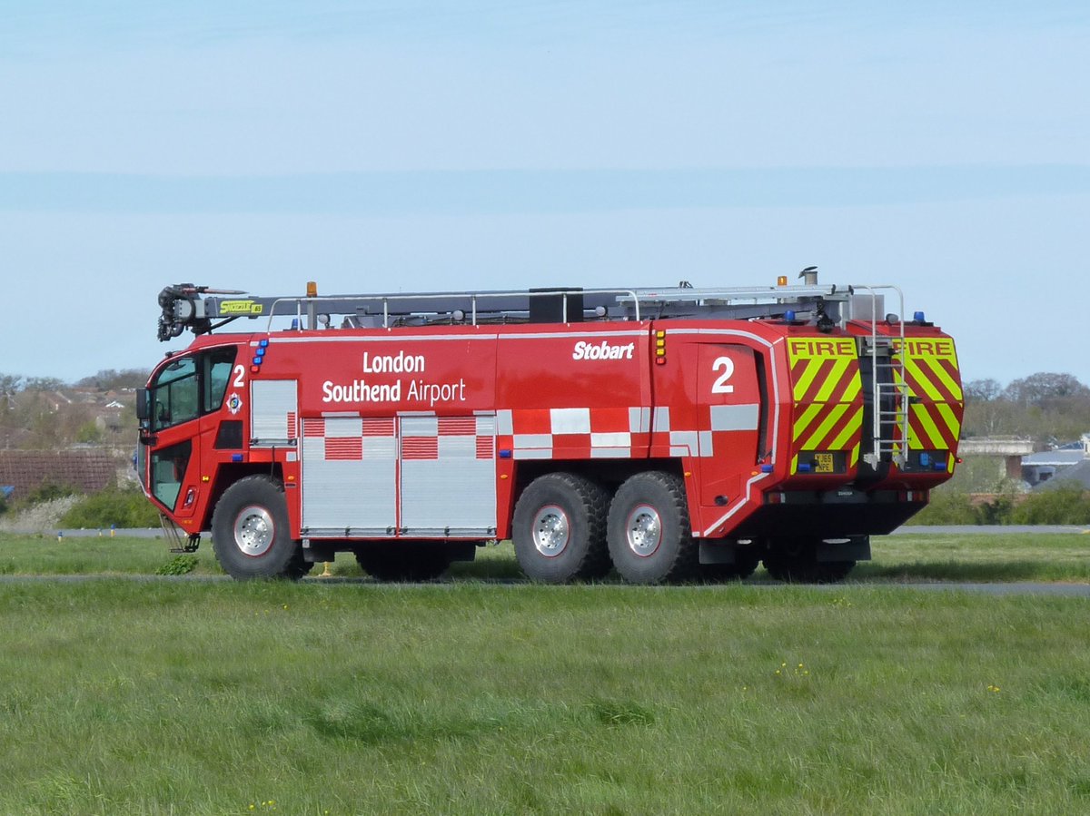 Nice to see <a href="/SouthendAirport/">London Southend Airport</a> fire 2, the <a href="/oshkoshcorp/">Oshkosh Corporation</a> <a href="/AirportProducts/">Oshkosh ARFF</a> #Striker 6x6, up close showing off it's capabilities! #Oshkosh #Striker #ARFF #Southend #SouthendAirport #Essex #StobartGroup