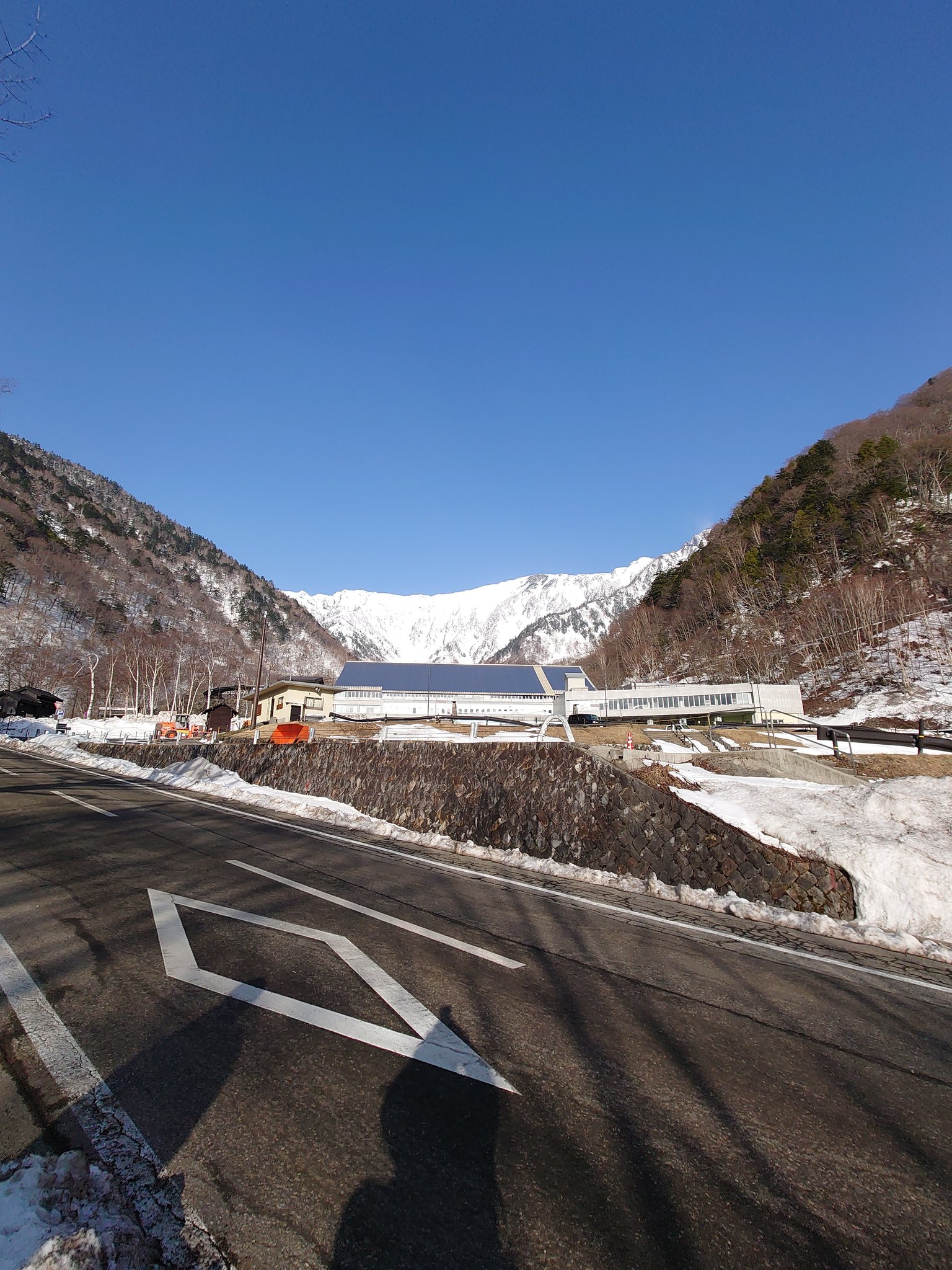 Firekby 扇沢到達 天気良し 立山黒部アルペンルート 室堂 T Co Pxnbf9ouap Twitter