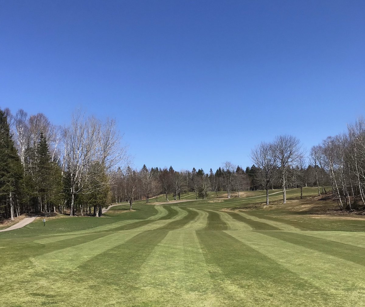 Opening day fun in mid-April! Thank you to all who came out today. Over 200 golfers enjoyed the warm sunny day. A great start to the season! #golf #explorenb #golfnb #Spring #openingday2021