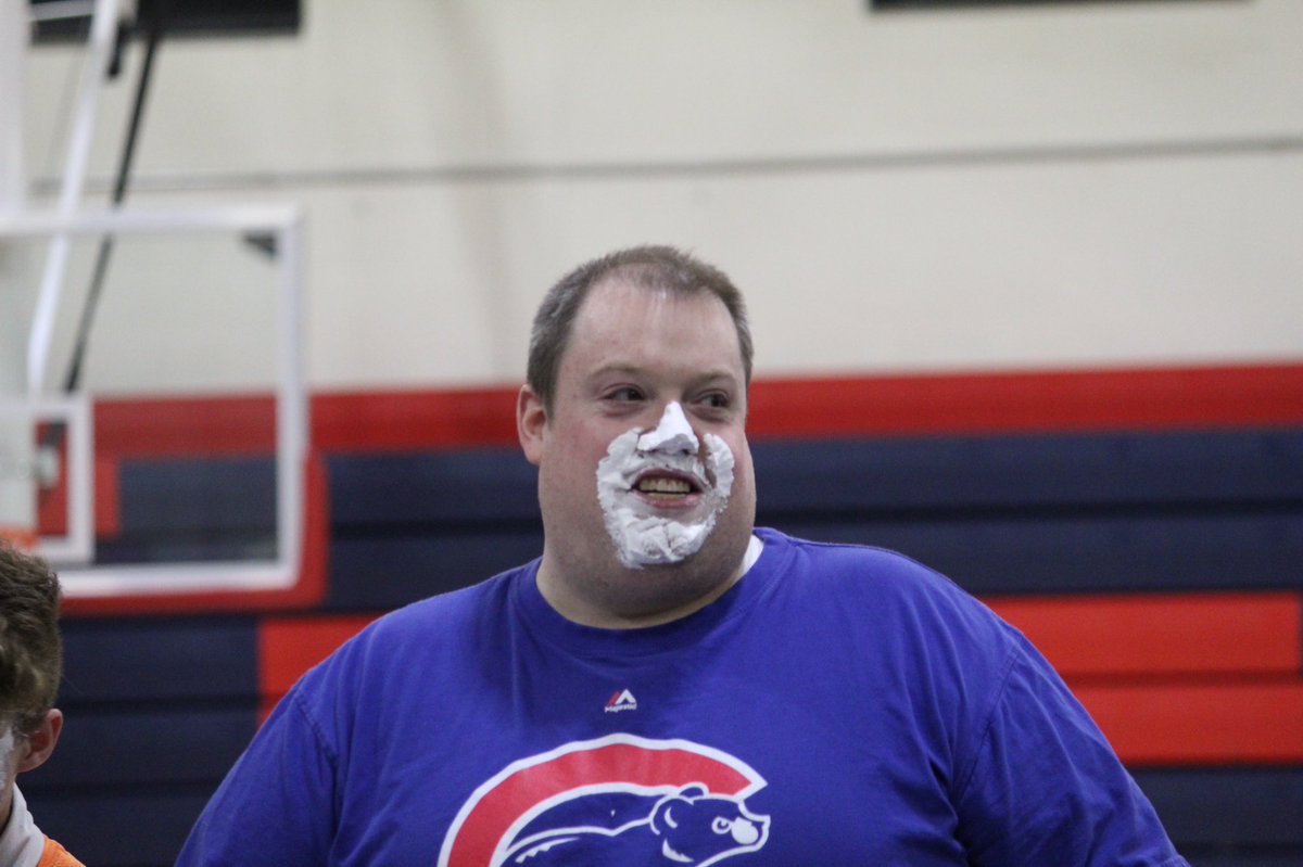 SWSpartanShield's tweet photo. Kindness Week assembly - bubble gum in the whipped cream. 📸: yearbook staff. #kindnessweek2021 #itsbeenreal https://t.co/khOQ8WRERk