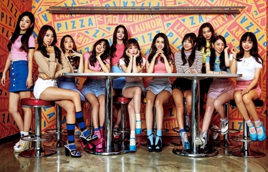 KoreanUpdates's tweet photo. The long-awaited reunion and live broadcast 'I.5.I - Yes, I Love It!' in celebration of #IOI's 5th debut anniversary, is confirmed to be aired for free on Olleh TV, Seezn &amp; TVING on May 4 at 7pm KST!

https://t.co/kGuQczzzbf #KoreanUpdates RZ https://t.co/IzMPSa9DTK