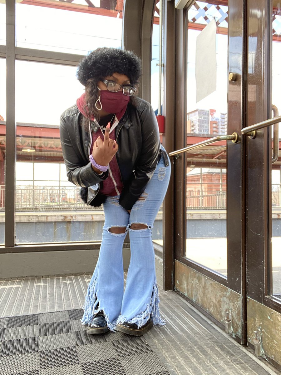 p_rincessdee's tweet photo. i have so many cute pics i can post 😭 i’m finna start a thread and post daily for some appreciation 🥰 https://t.co/vm5wuygyki