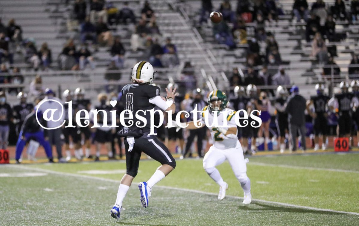 With HS football season over in the SJS I wanted to highlight a few unsigned seniors who deserve college looks. Tag an unsigned senior⬇️
<a href="/richiewatts11/">Richie Watts</a>
<a href="/MenezesEthan/">Ethan Menezes</a>
<a href="/agrigsbyjr219/">Anthony Grigsby jr</a>
<a href="/ahauptman8/">Austin Hauptman</a>
<a href="/Dylan0verstreeT/">Dylan Overstreet</a>
<a href="/jtwilliss/">Jared “JT” Willis</a>
<a href="/lulchris12/">Chris Lands</a>
<a href="/Christian_22_CP/">Christian Perry</a>
<a href="/talsen_smith/">Talsen Smith</a>
<a href="/BrandonBarthel7/">Brandon Barthel</a>