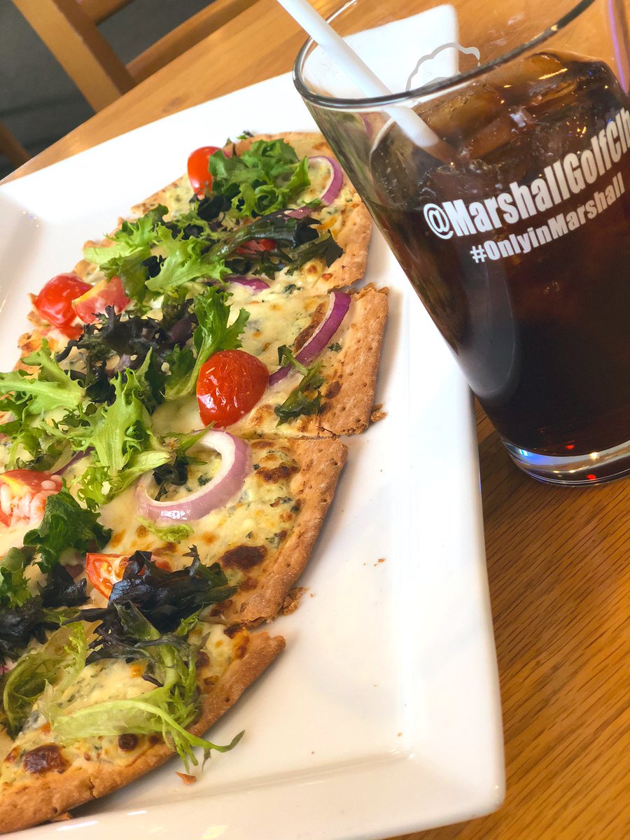 New food alert 🚨 The Fairway at Marshall Golf Club opened today with mouth watering courses! 
Grab a group of friends and come out on Thursday 4/22 from 5-8pm for dinner, drinks &amp; Traveling Trivia at The Fairway ⛳️
#onlyinmarshall #cultivatingthebestexperiences #travelingtrivia