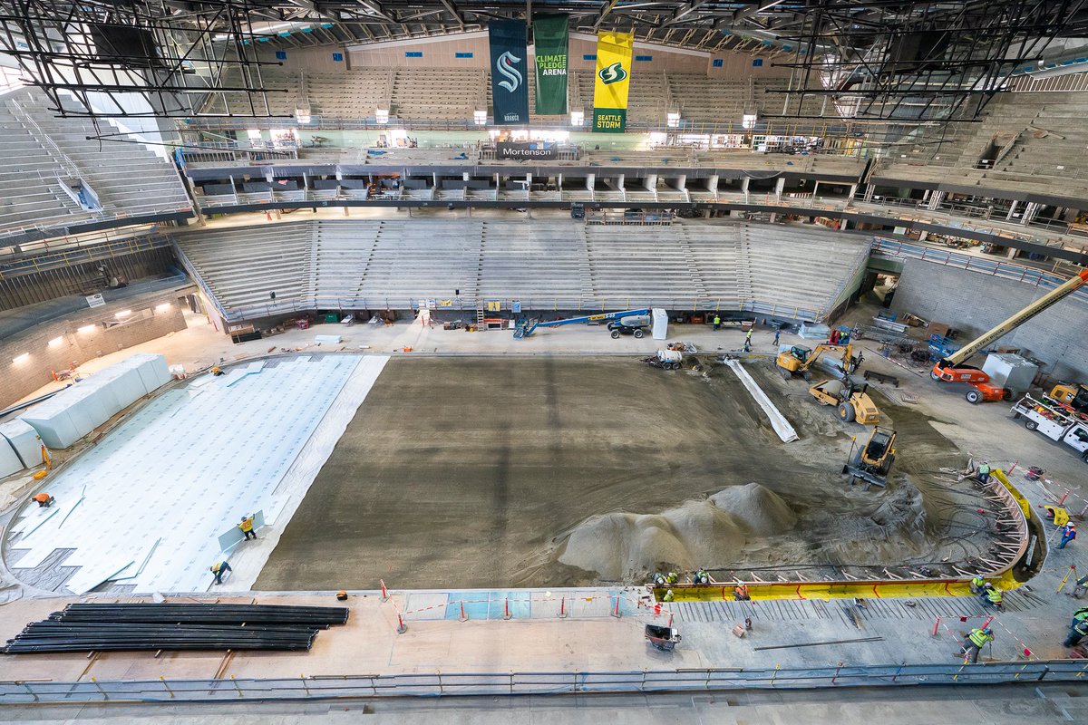 seattle-kraken-stadium-capacity-kellye-mylife