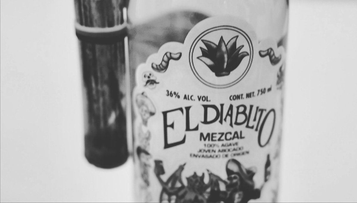 MezcalDiablito's tweet photo. “Un mezcalito no? 😈☮️👾🕺🏼🌂🔮🕉” #mezcallovers #alcohol #garibaldi #mutem #love #magic #aprilfools #mondaymood #monday #likeforlikes #mex #drink #abril2021 #abril #tagsforlikes #lunes #lfl #fun #like4like #tagforlikes #likeforlike #mezcalday #photooftheday #mexico #endiablate👹 https://t.co/ExQrBfxfvn