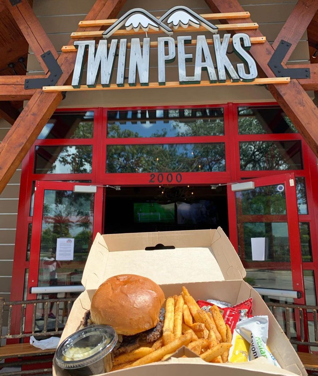 Twin Peaks - Order Online