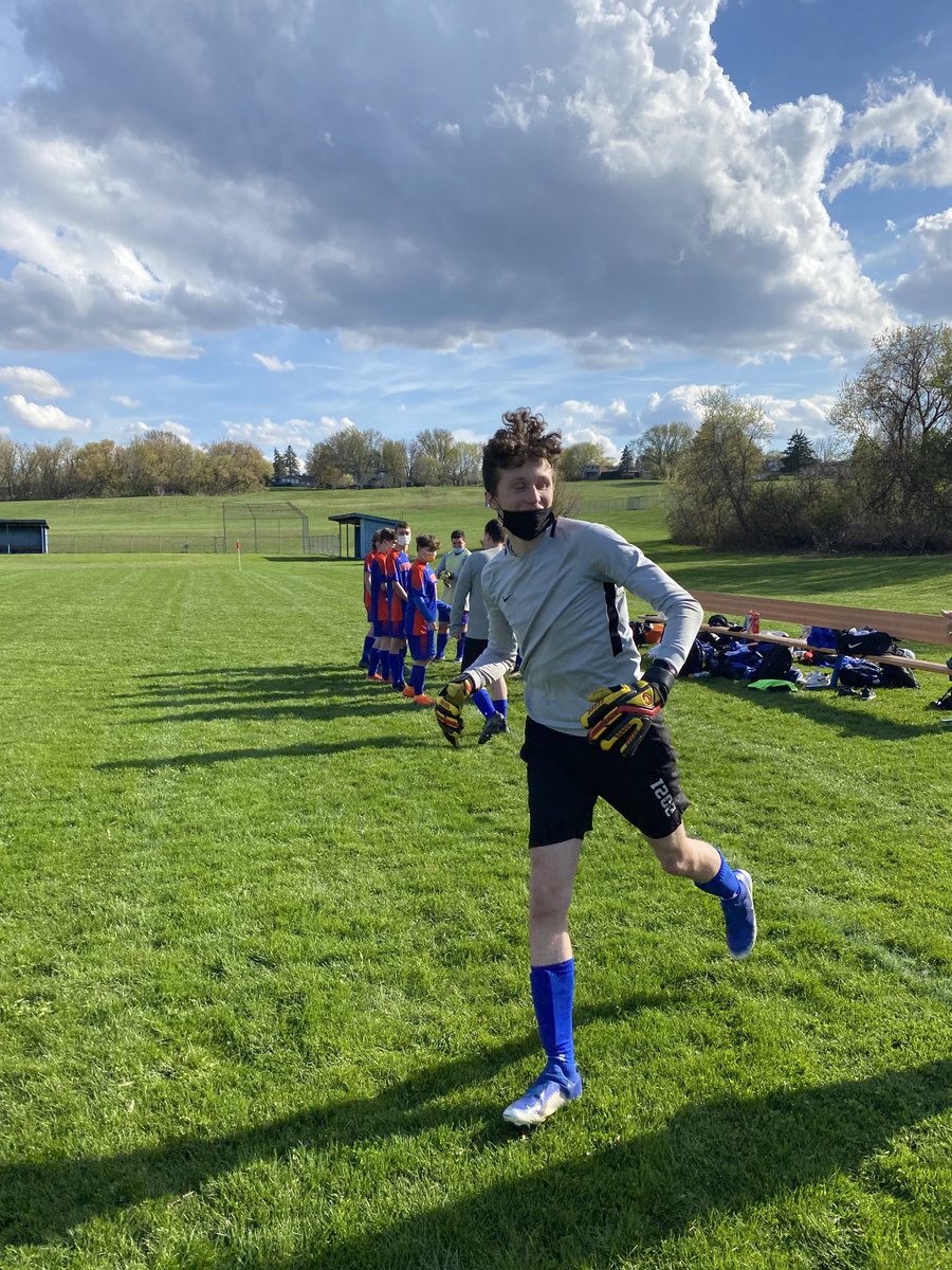 SportsOneida's tweet image. Congratulations to our soccer team for an impressive game and senior recognition!  #oneidastrong