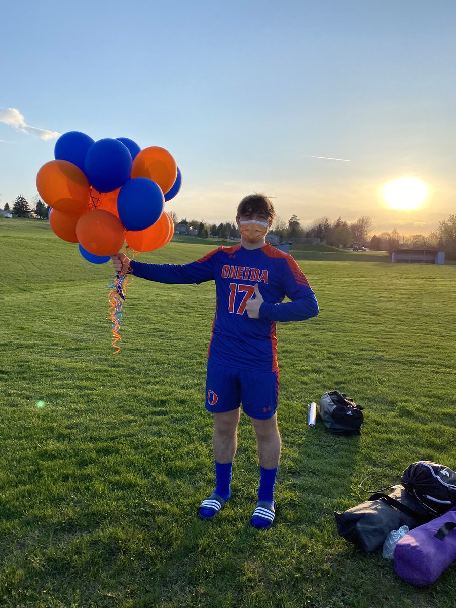 SportsOneida's tweet image. Congratulations to our soccer team for an impressive game and senior recognition!  #oneidastrong