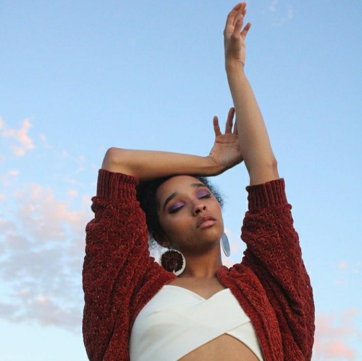 StarsFeatured's tweet photo. Read about our latest featured artist 
@ninijonesmusic on featured stars music blog now! 
#featuredstars #musicblog #explore #youweremycompass #musicbreakr

https://t.co/baFCQyomUd https://t.co/6jSY6EOPc0