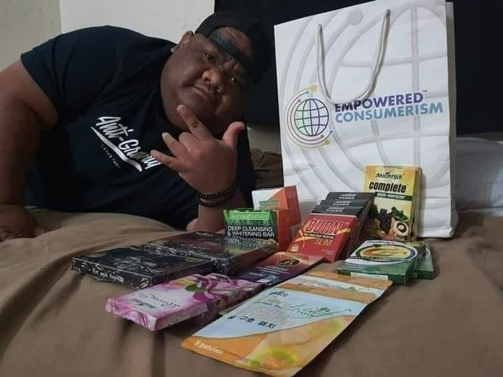 KaiMidel's tweet photo. Thank you for the successful Package received of my business partner from USA🇺🇸🇺🇸🇺🇸.
Thank you so much Brother for trusting me,and welcome to our fast growing team!🎉
Happy business day!!!

#SERVEwithLOVE
#ExpandingBusinessWorldwide
#EmpoweredConsumerismOpportunity https://t.co/FR5JJBeF4I