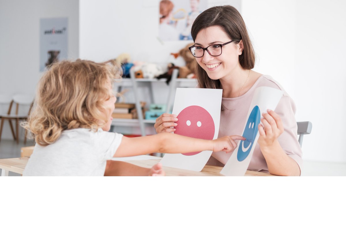 SpeechAndLangUK's tweet image. The #englishhubs Training Centre is a DfE funded project providing support to hub leads and literacy specialists in 32 hub schools. We have produced some films to help reception and Yr1 teachers identify speech, language and communication needs (#SLCN)
ican.org.uk/english-hubs-t…