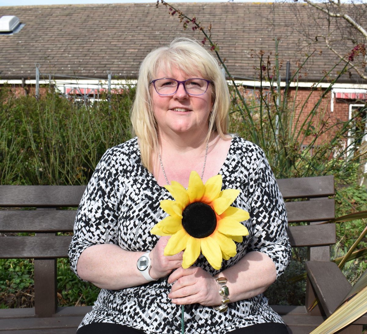 MarketHBCharity's tweet image. LOROS Hospice is collaborating with Market Harborough and the Bowdens Charity to build on the community spirit seen in the town throughout the COVID-19 pandemic, by setting up a ‘Compassionate Community’ in the area.

Full details can be seen here: bit.ly/3ekFB51