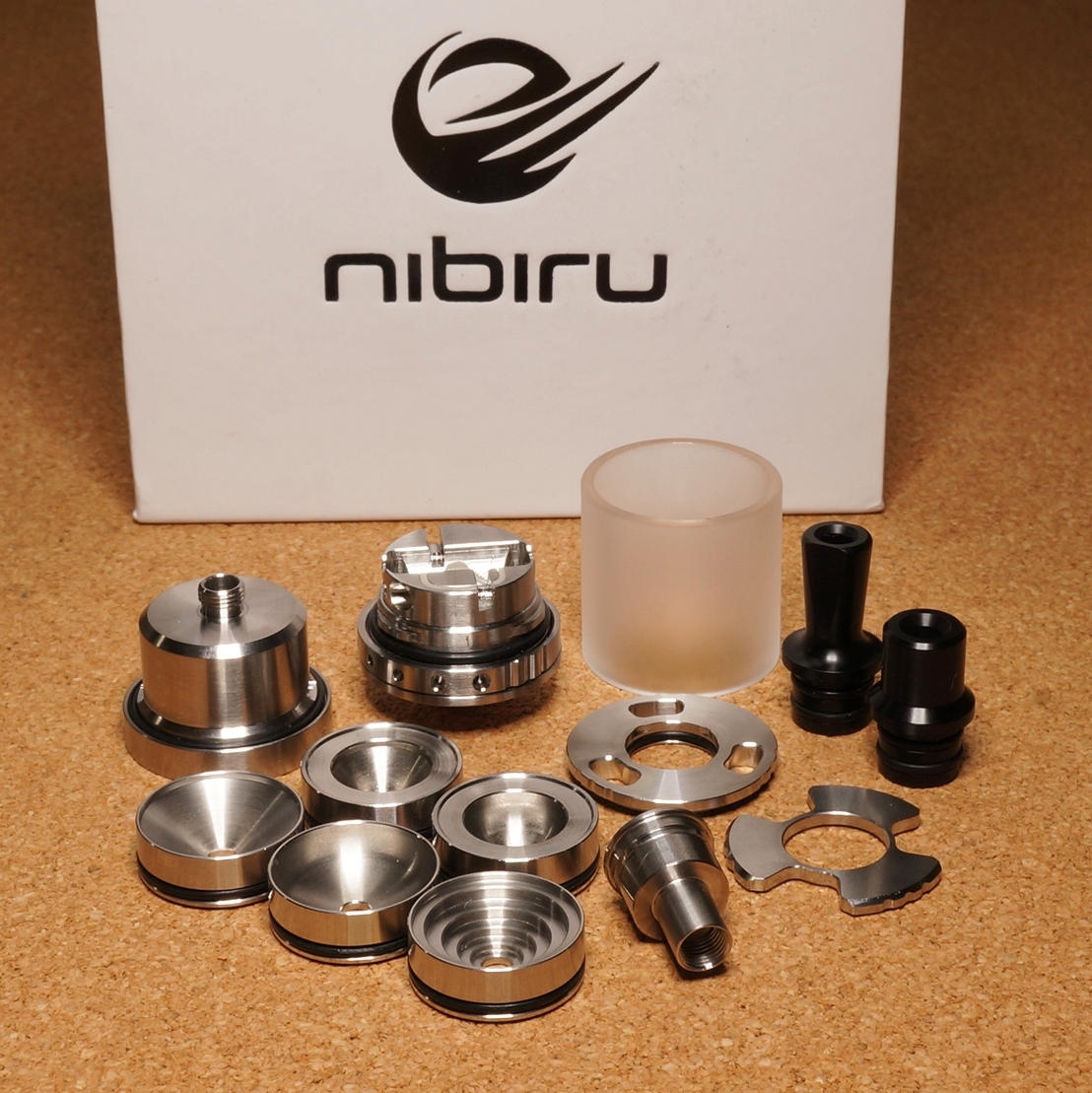 VAlphaline's tweet image. お世話になっております。お手続きいただきました「Original Moddog x Svapodromo｜Nibiru RTA + Option set」は先程発送完了しました。到着まで今しばらくお待ちください。今後共、何卒よろしくお願い申し上げます。#Moddog #Svapodromo #Nibiru #RTA #HighEnd #Vape #vape好きな人と繋がりたい