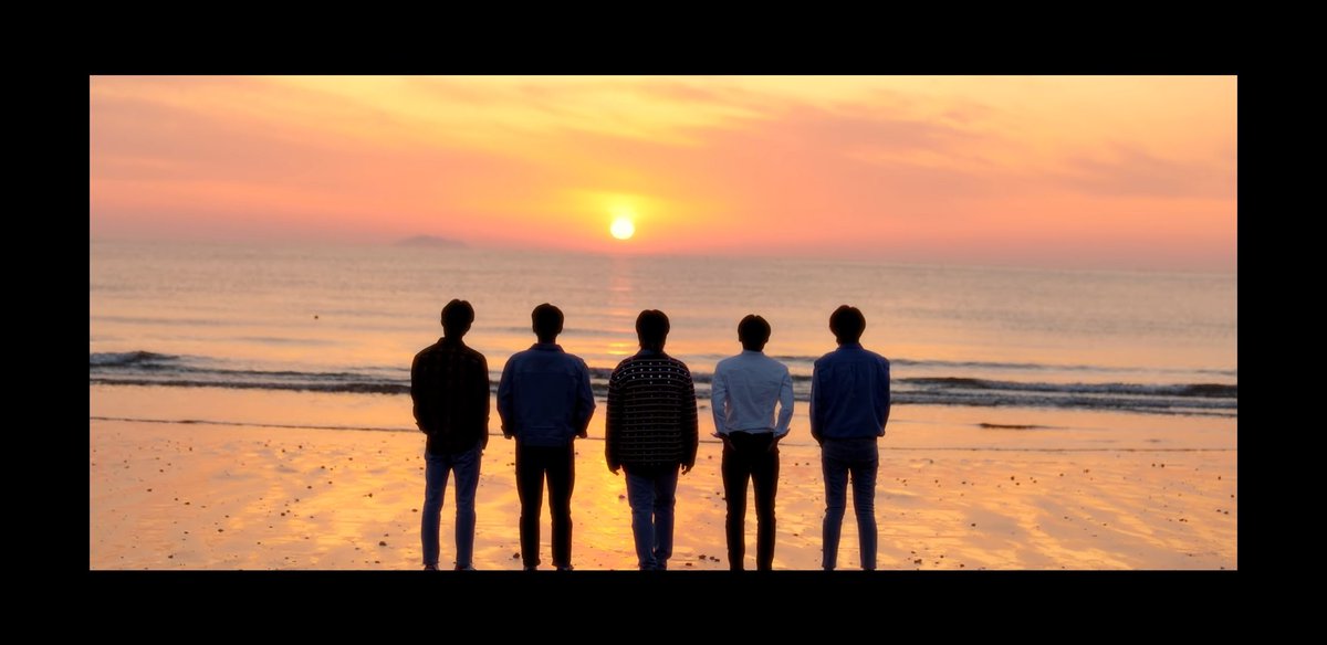 Jouruba28's tweet photo. I am so in love with 'you make me' 😭❤

#day6 #day6comeback #day6negentropy https://t.co/PD4Lv2plWY