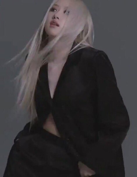 parkrosegallery's tweet image. 