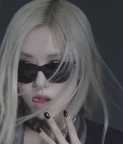 parkrosegallery's tweet image. 