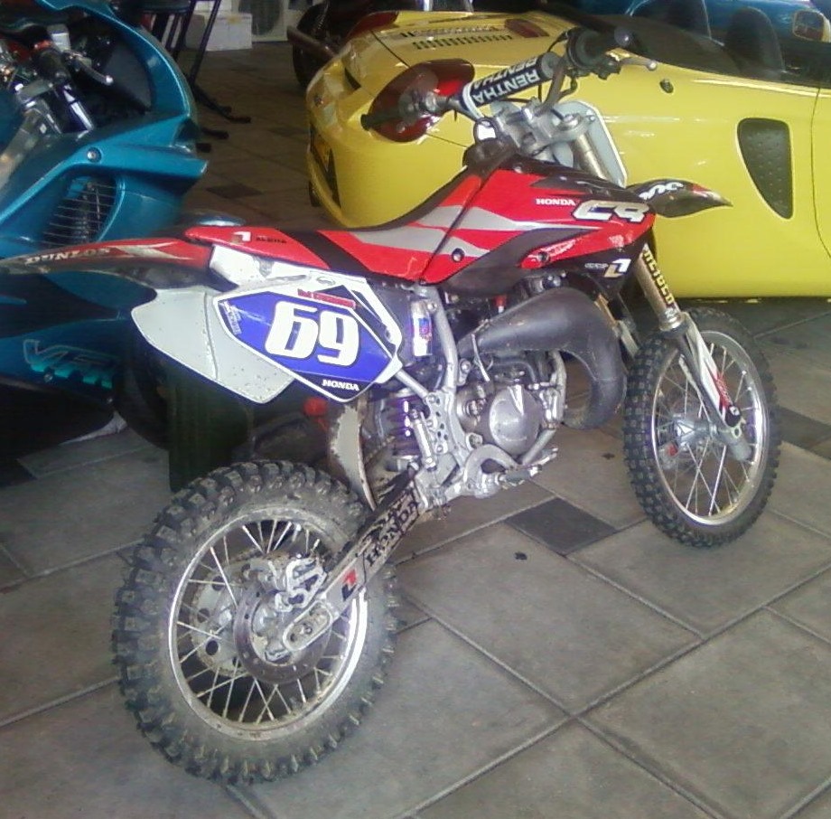 Inbraak op klaarlichte dag -. #denhelder #hollandskroon.