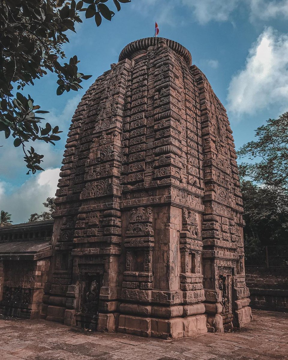 Secret Temples (@secrettemples) on Twitter photo The #Parsuramesvara temple of #Bhubaneswar belongs to the 7th century A.D.
Follow - <a href="/secrettemples/">Secret Temples</a> for more.
Picture Credit - weframe_
#secrettemples The #Parsuramesvara temple of #Bhubaneswar belongs to the 7th century A.D.
Follow - <a href="/secrettemples/">Secret Temples</a> for more.
Picture Credit - weframe_
#secrettemples