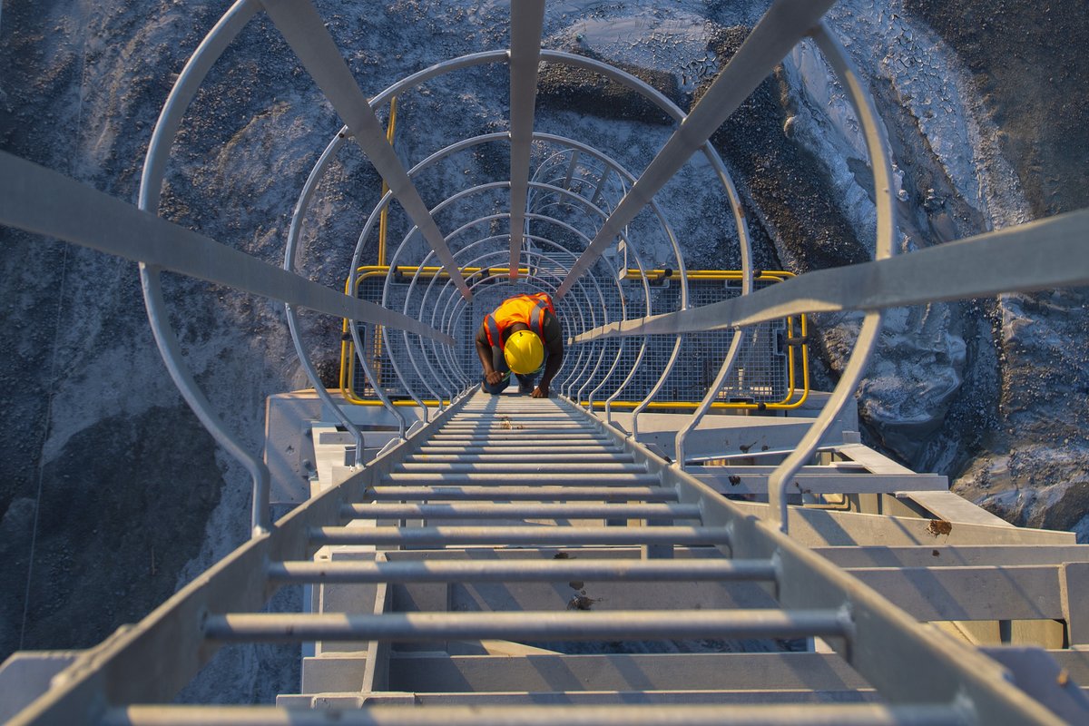 Petra Diamonds tweet media