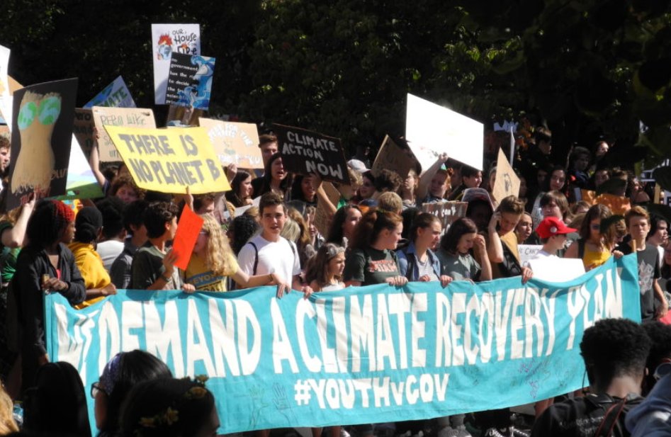 #EarthDay events get underway today with a global youth climate summit led by @Earth_Uprising, in collaboration with @OneMillionOfUs_ and hundreds of youth climate activists. bit.ly/328EsYD #EarthDay2021 #ClimateAction