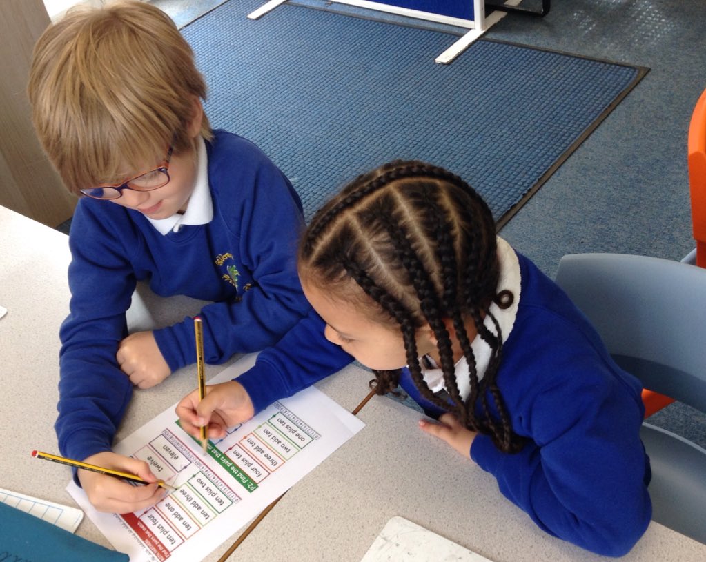 GilberdykeRocks's tweet photo. We are back into our normal routine today and the Starlings have worked perfectly as Maths partners. #GPSMaths #effectivemaths #partnerwork https://t.co/TY3pnyYejo