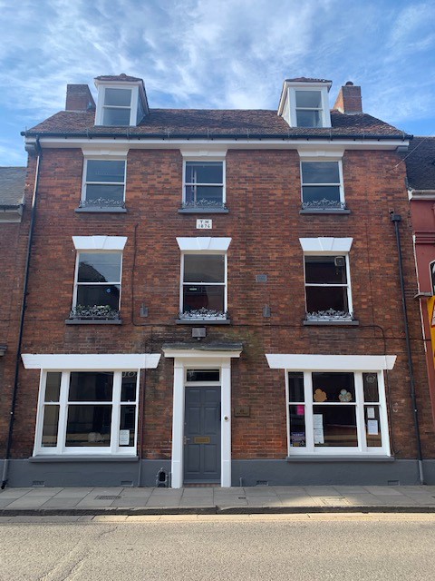 65NewStreet's tweet photo. We have had a make over and are enjoying having our doors open for business again. https://t.co/YWR7kcxWOv