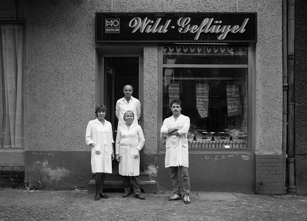 For over a year, Zimmermann photographed almost daily on the street with his large-format camera, asking shop-owners and residents if he could take their picture. Hufelandstrasse was then home to a varied cross-section of citizens of the German Democratic Republic