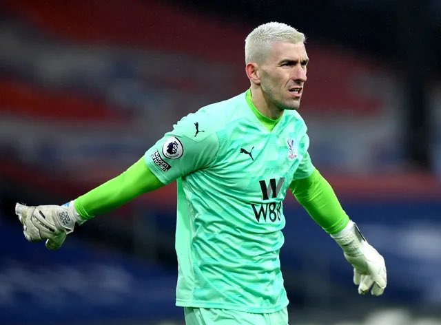 12th Place: Crystal PalaceGK: Vincente Guaita, an underrated keeper imo. Makes a lotta good saves.DF: Gary Cahill, not the same player he once was but still good on the ball & a solid defender.MF: Jeffrey Schlupp, good at both ends of the pitch, very versatile & skill full.