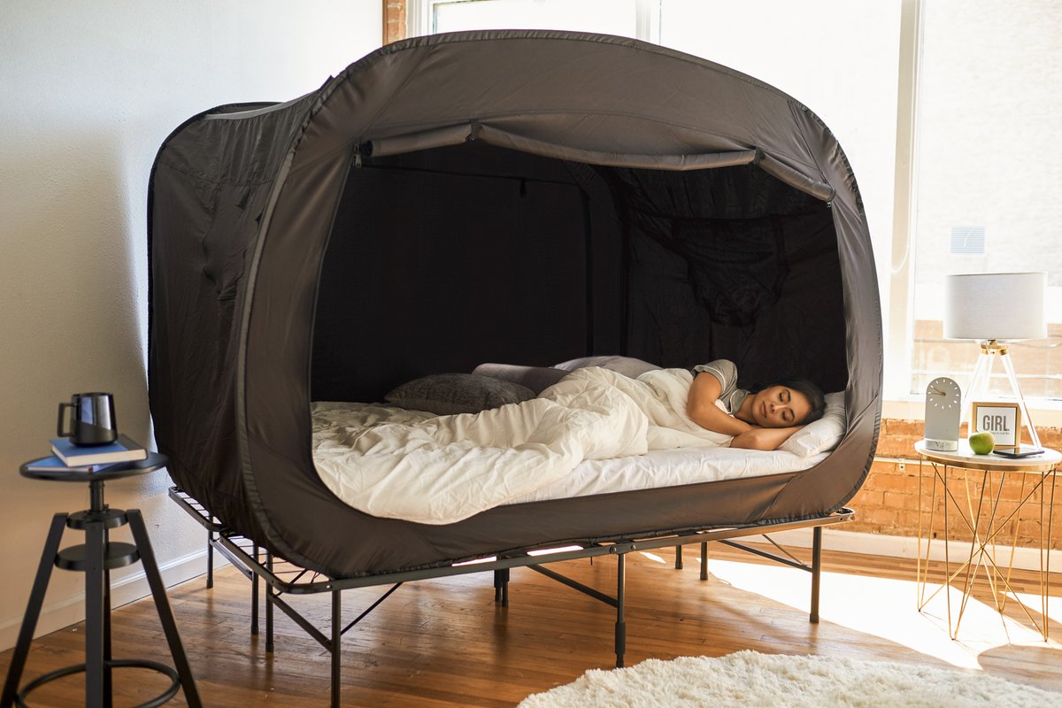 PrivacyPop's tweet photo. When life offers you a nap, take it 😴 https://t.co/JGNVh4Ps6T