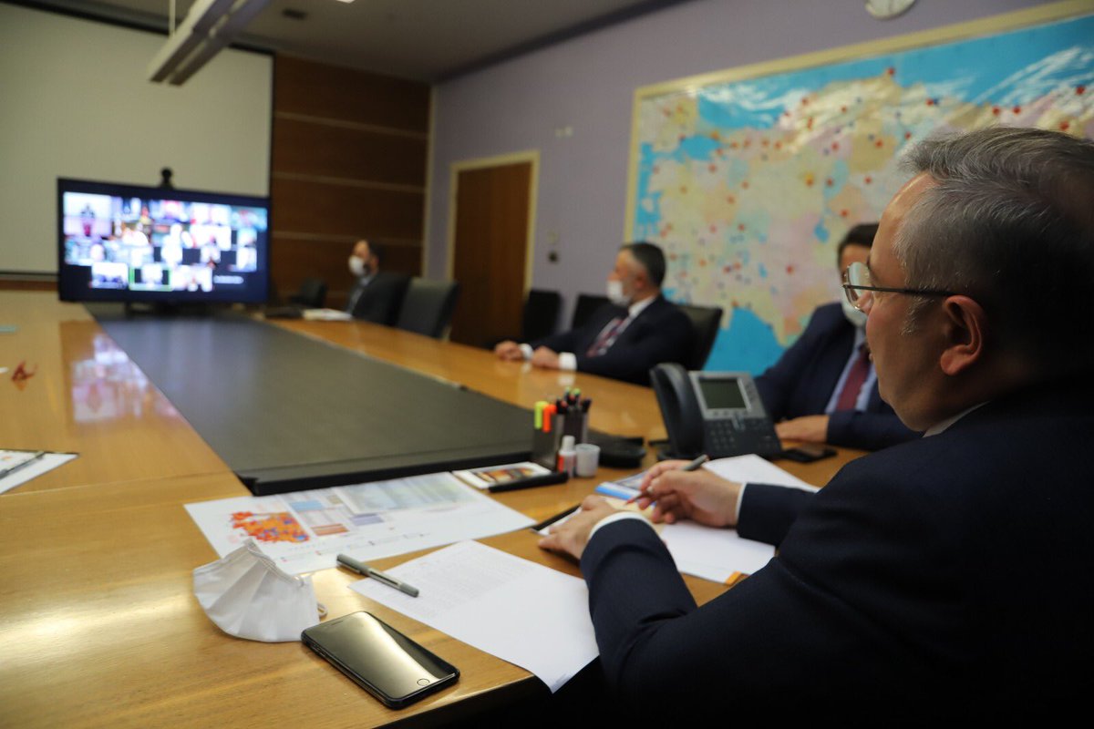 Marmara Bölgesi İl Başkanlarımız ve Koordinatörlerimizle istişare ve değerlendirme toplantımızı telekonferans yöntemiyle gerçekleştirdik.

Önümüzdeki dönem çalışmalarımızı planladığımız çok verimli ve bereketli bir toplantı oldu.

#İnandığınYoldaYürü