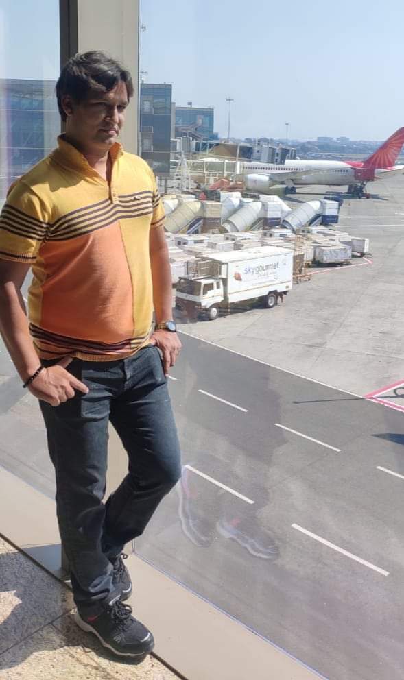 TheRohitVaja's tweet photo. You can make a million excuses Or You can make a million dollars
- The Rohit Vaja
#richlifestyle #leadership #quality #IAMIX #brand #success #Celebrity #enterpreneur #technology #Facts #happiness #enjoying #holiday #business #ambassador #Global #artificialintelligence #digital https://t.co/1TMsePxSyt