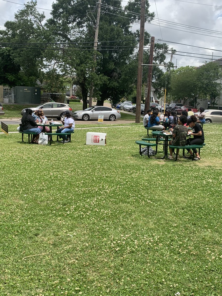 Seniors hurry before we’re all out!!