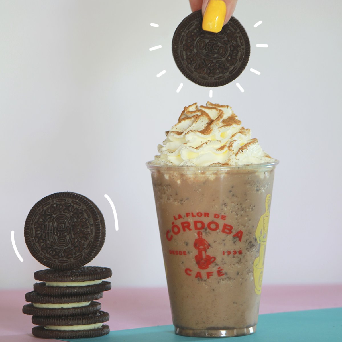 flordecordobamx's tweet photo. Saborea y sumérgete en el delicioso Frappé Oreo®.🤤🥛🍪
#LFDCMiCafé #MiCafé #MiLegado #MiEscape #ConsumeLocal https://t.co/ip8CPNHsla